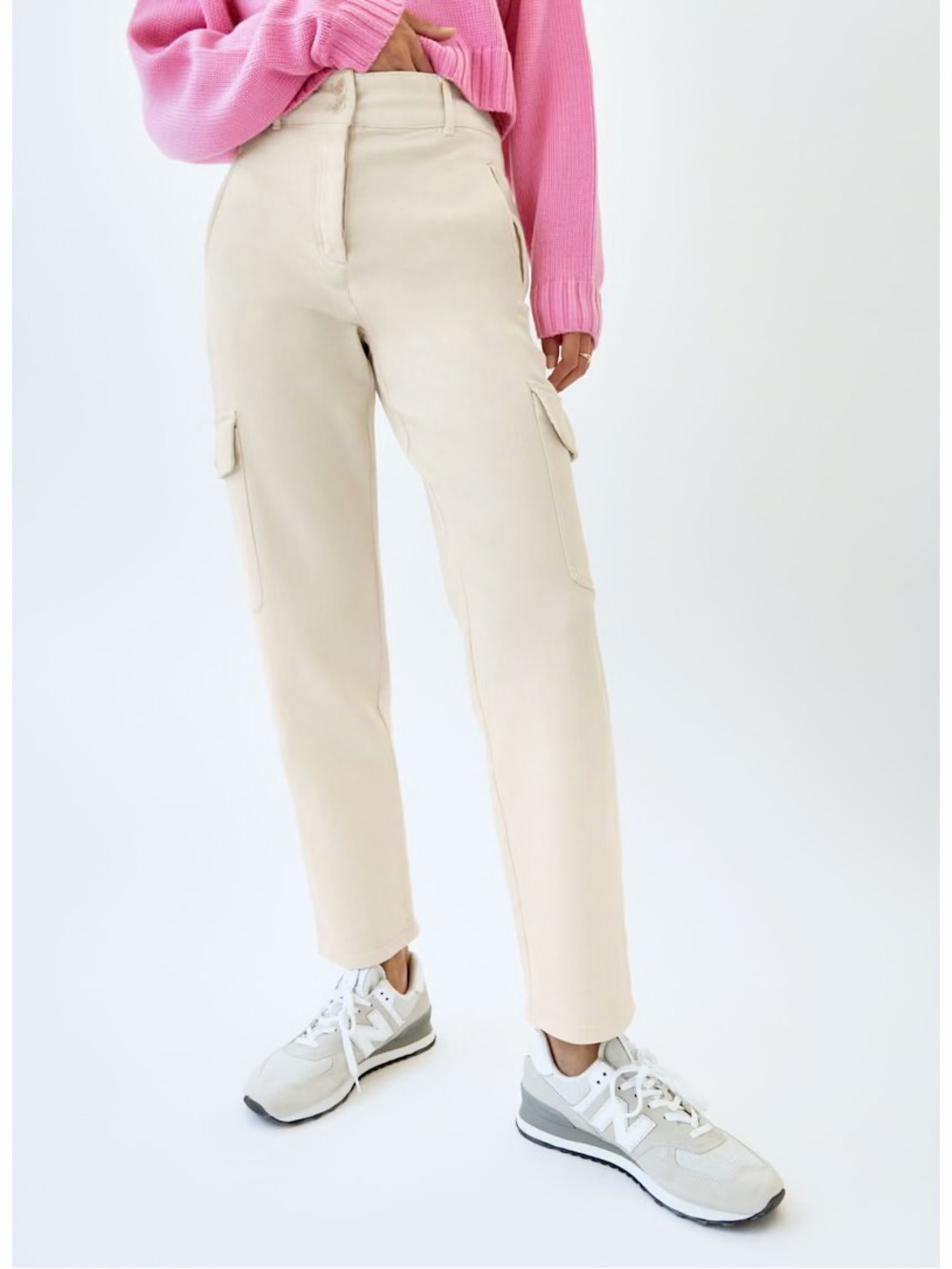 Aritzia Wilfred Free Modern High Waisted Cargo Pants